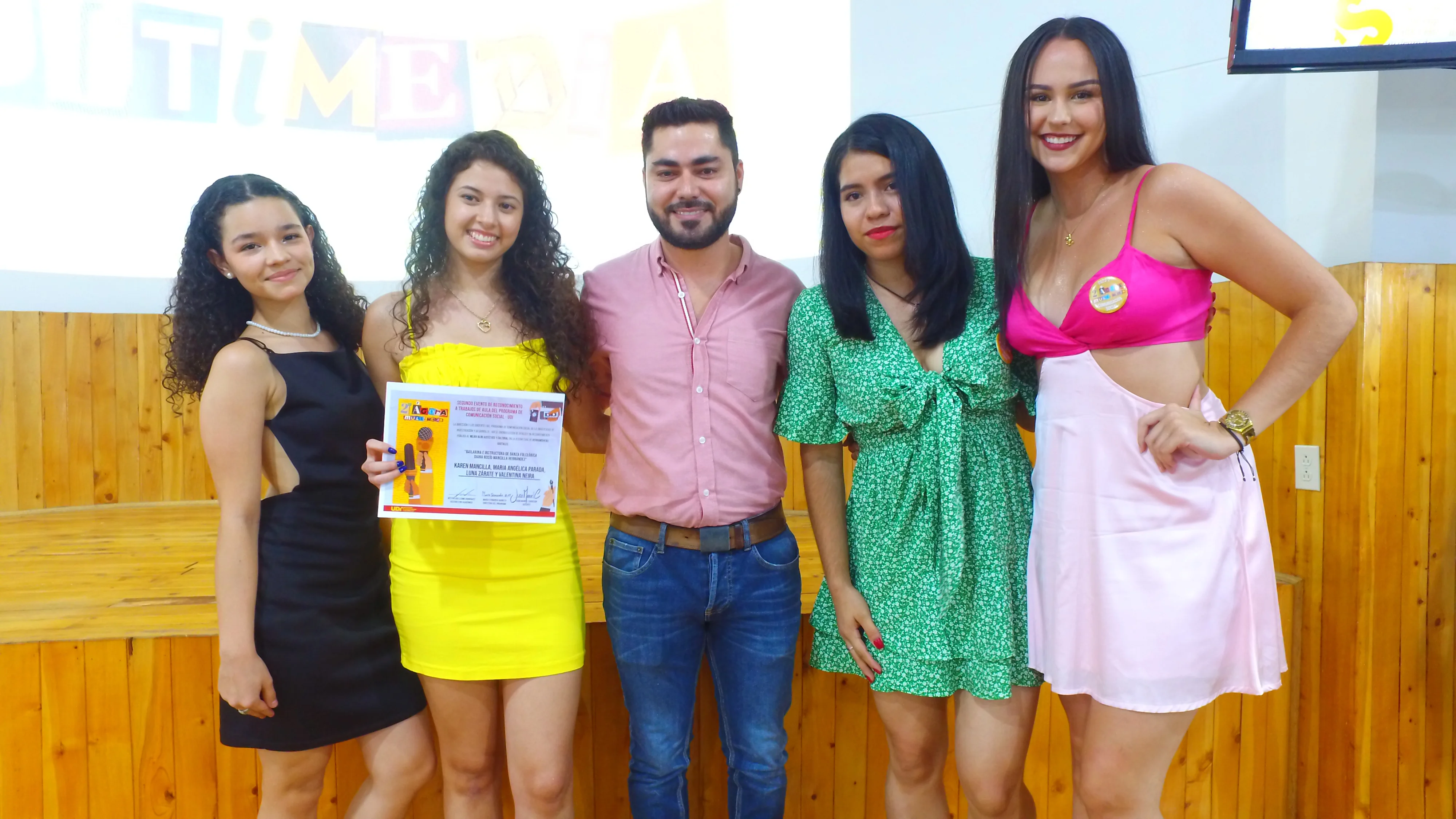 Mejor crnica cultural